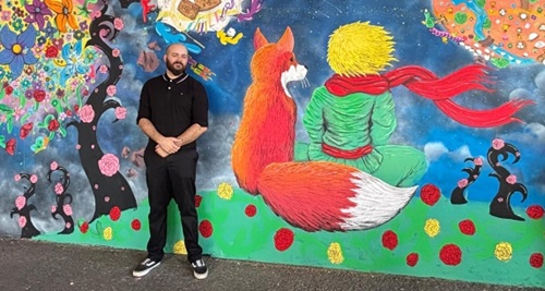 Une fresque participative inspirée du Petit Prince a pris vie à l’école